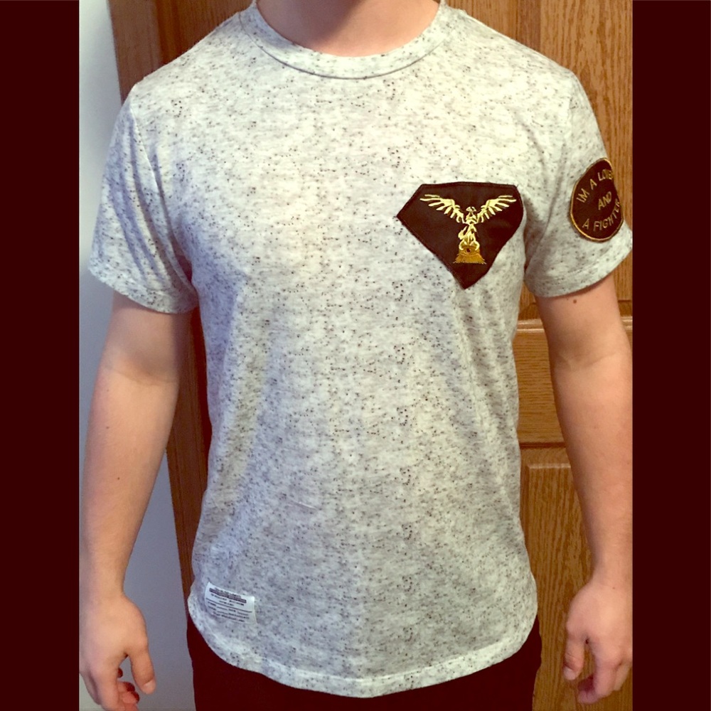 Men’s long line tee shirt!